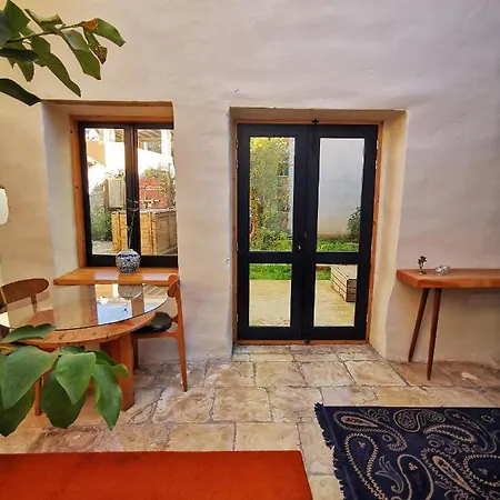 The Cabrio House- Unique Center Loft With Garden