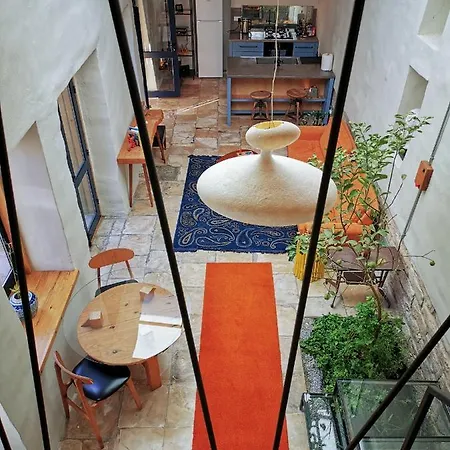 The Cabrio House- Unique Center Loft With Garden Holiday home *