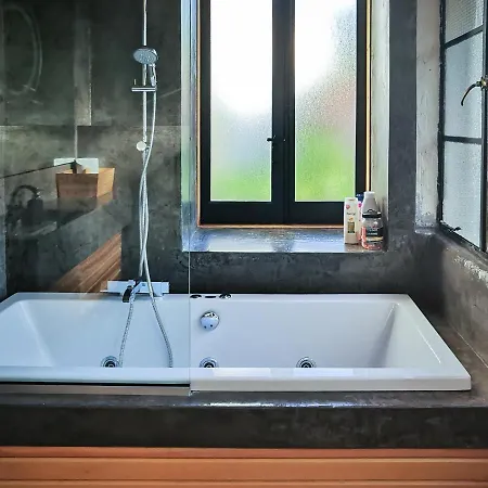 The Cabrio House- Unique Center Loft With Garden Casa de Férias Limassol